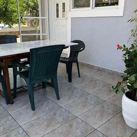 Chrysanthi's アパート *