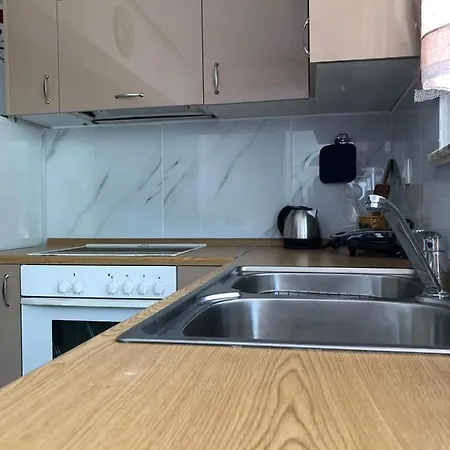 Apartament Chrysanthi's *