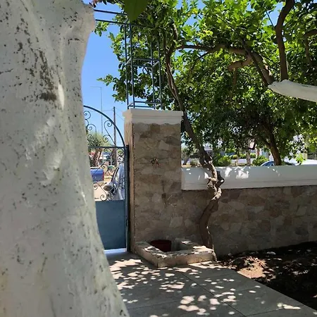 Chrysanthi's Apartament Faliraki