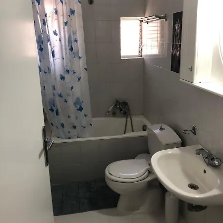 Chrysanthi's Apartament *
